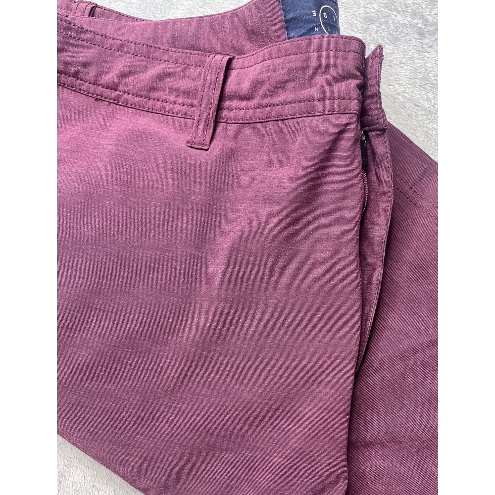 Even Tide Generation Hybrid Shorts Maroon Burgundy Heather Mens 36 Golf Casual